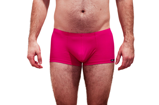 Rózsaszín rövid boxer
