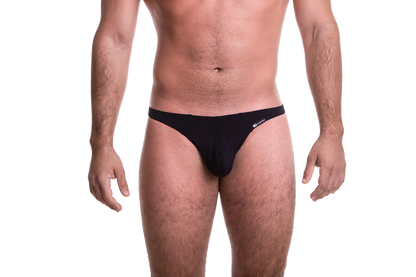 Fekete férfi tanga